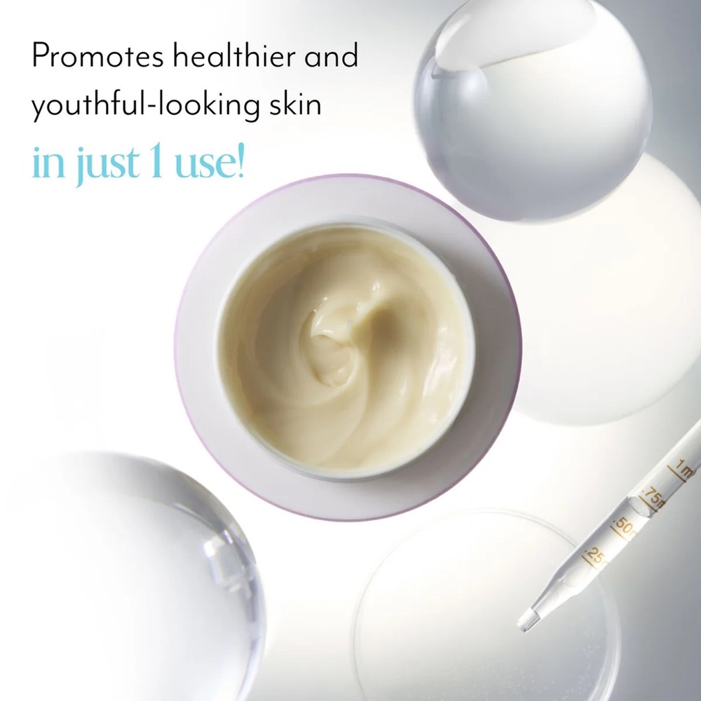 NWB 💜 Bliss Youth Got This Moisturizer - Picture 8 of 8